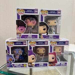Funko Pop Kpop Demon Hunters FULL SET - Rumi, Zoey, Mira, Jinu, Derpy